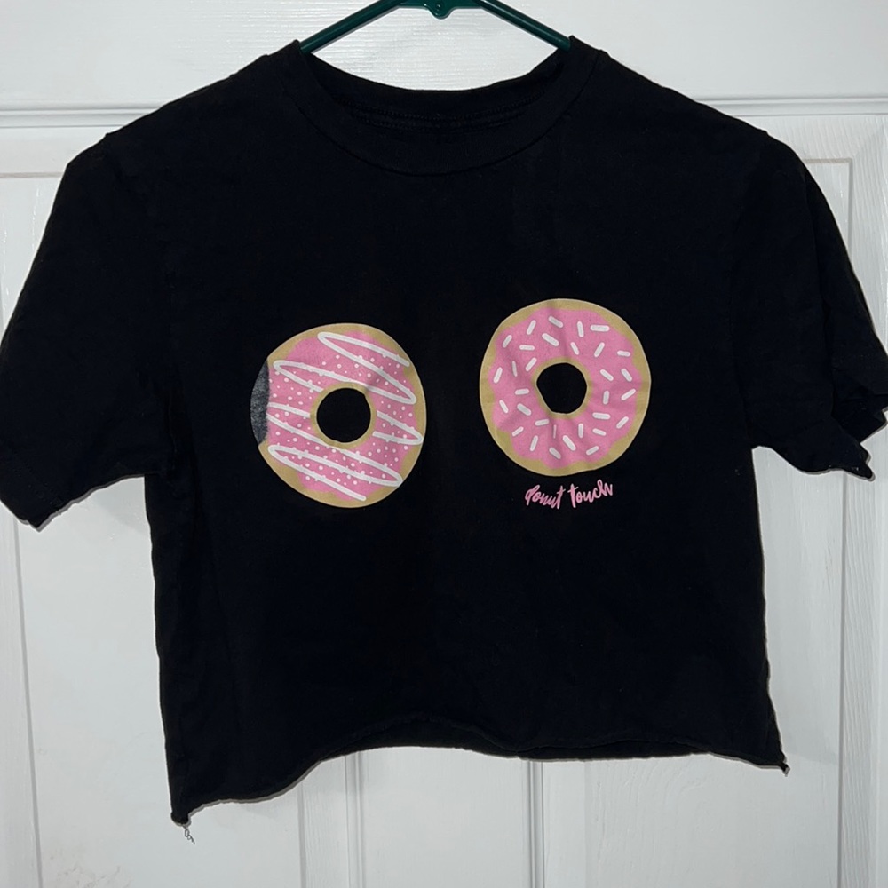 “Donut Touch” Cropped T